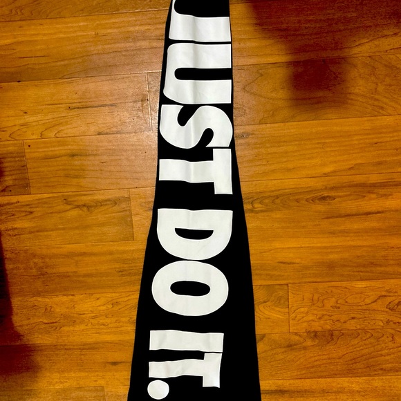 🔐Nike tights🔐 - Picture 2 of 3